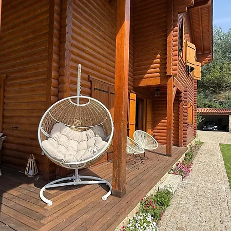 Geres Nature House Piscina Privada Aquecida 8 Pessoas *
