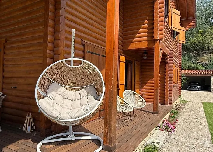 Geres Nature House *